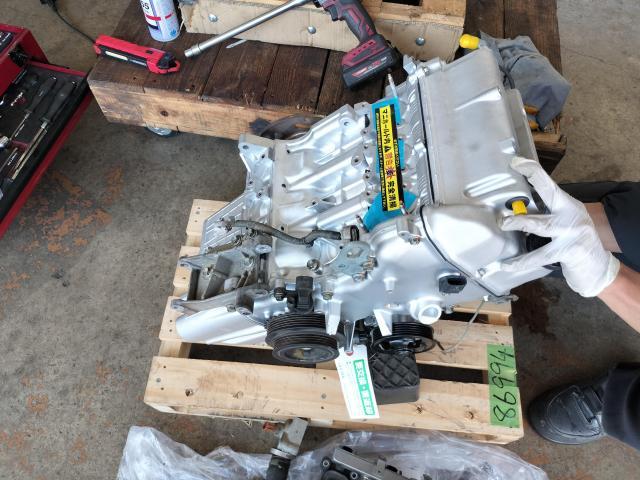 スズキ　エブリイ　DA64V　エンジン載せ替え　リビルトエンジン