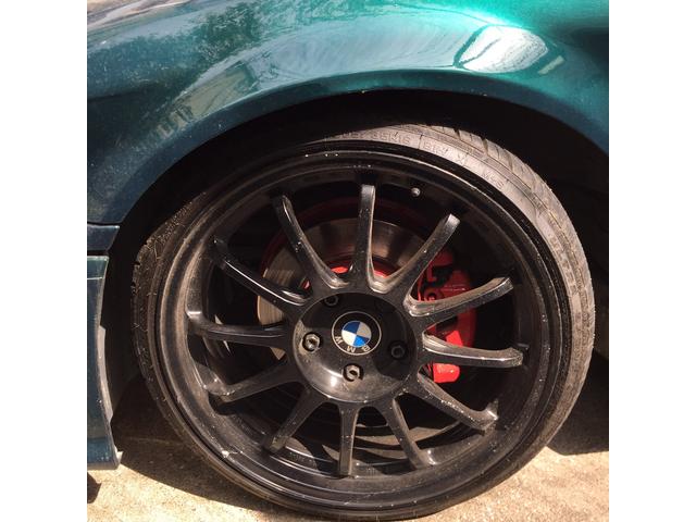 BMW E36 3シリーズ　点検で入庫です。