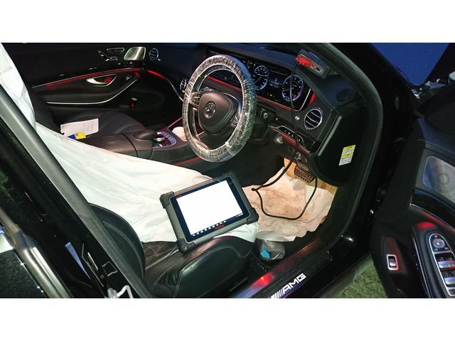 ベンツ　Ｗ２２２　ＡＭＧ　Ｓ６３　オイルクーラーからオイルが漏れて・・・・