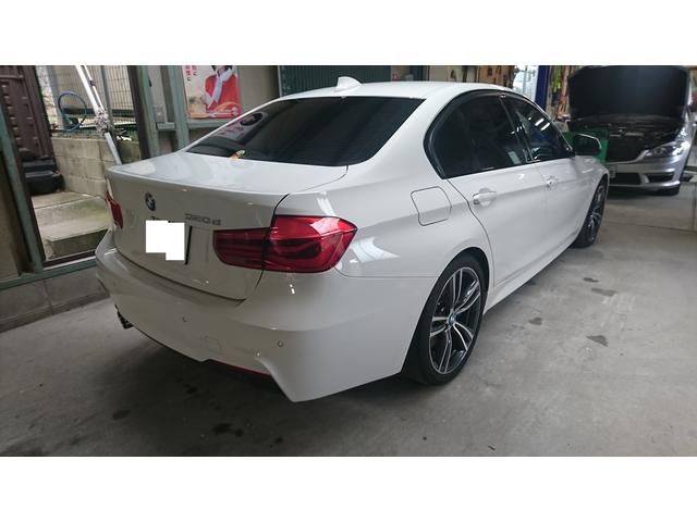 BMW F30 3シリーズ フロントバンパー塗装です。|グーネットピット