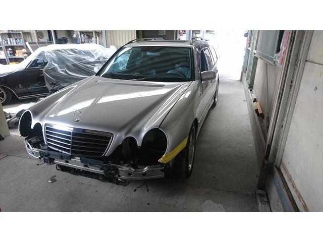 ベンツ W210 E55T レンズリフォーマ オイル漏れなど ベンツ W210 E55T レンズリフォーマ オイル漏れなど