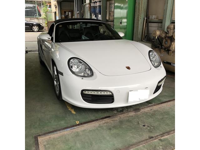 ポルシェ　９８７　ボクスター　車検で入庫です。