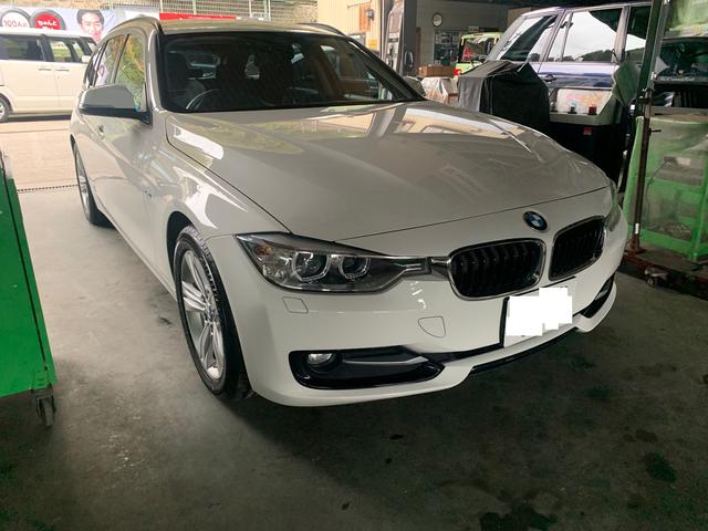 ＢＭＷ　Ｆ３１　鈑金塗装で入庫です。