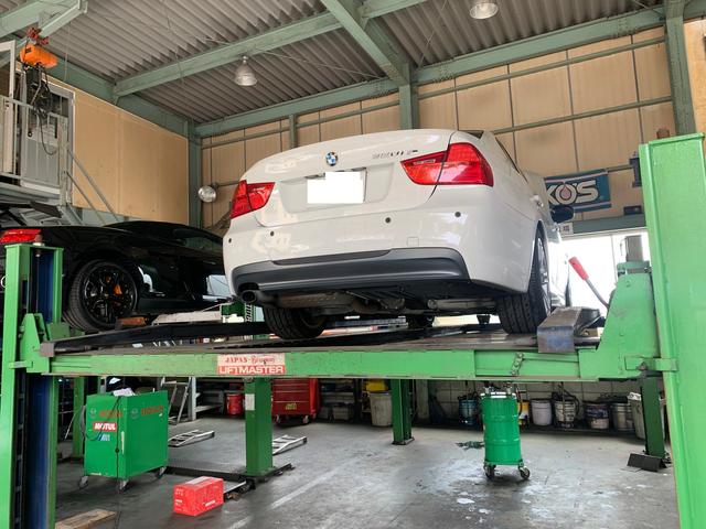 BMW　E90　３シリーズ　レンズリフォーマ　などなど・・・