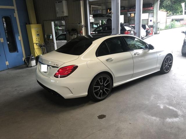 メルセデス　ＡＭＧ　Ｃ４３　エンジンオイル交換です。