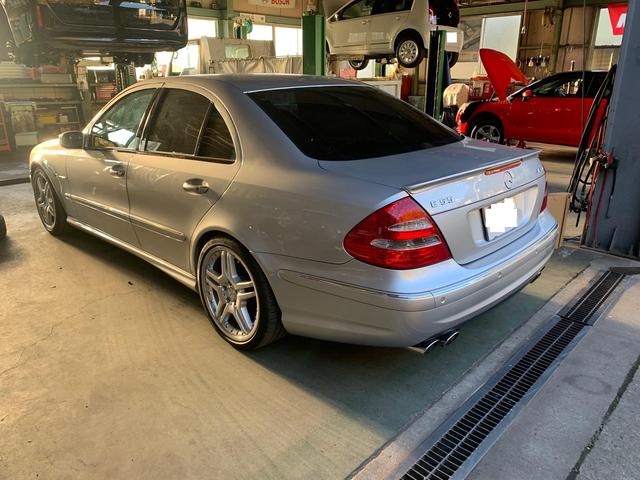 ベンツ　W211　E55　プチレストア