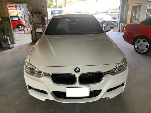 BMW F30 フロントバンパー塗装です。|グーネットピット