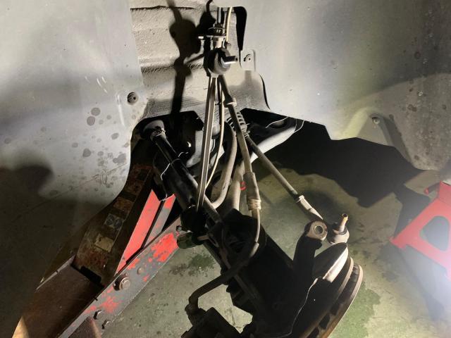 フォルクスワーゲン　UP　車検整備でご入庫です。