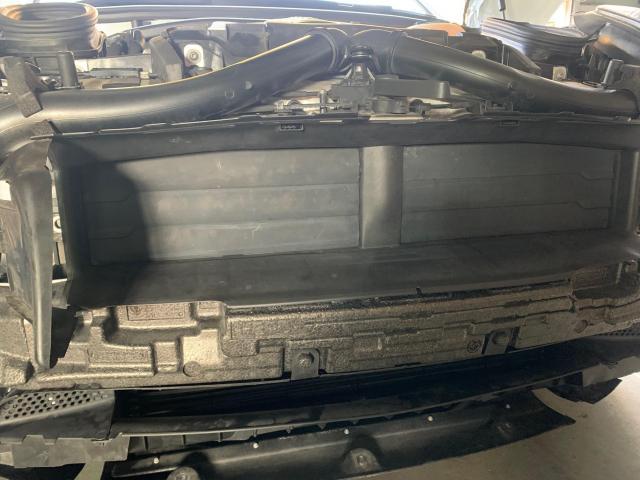 ポルシェ　マカン　車検整備ですが・・・