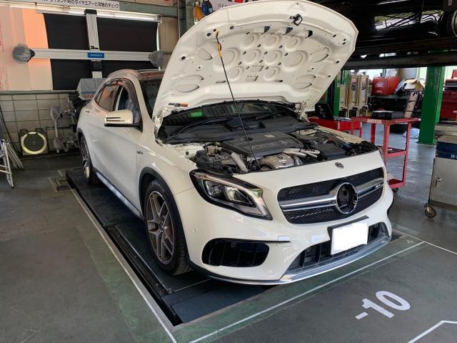 ベンツ GLA45 外装修理後のレーダーセンサーキャリブレー ベンツ GLA45 外装修理後のレーダーセンサーキャリブレー