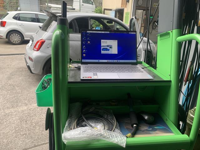 アバルト５９５　故障診断（コンピュータ診断）