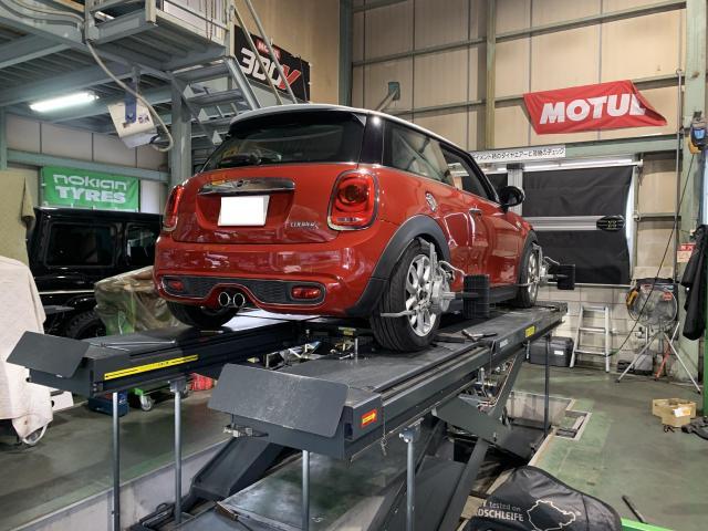 ＭＩＮＩ　ＭＩＮＩ　サスペンション・足回り修理・整備・足廻り異音・ロアアーム
