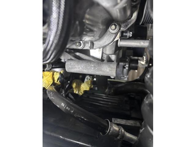 ＭＩＮＩ　ＭＩＮＩ　エアコン効かない時がある・サーモスタット水漏れ