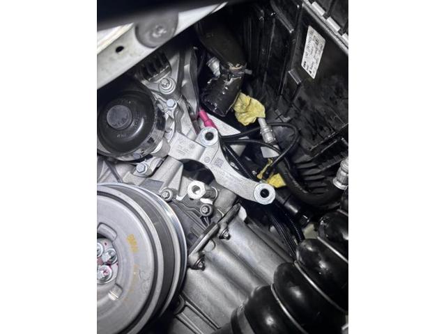 ＭＩＮＩ　ＭＩＮＩ　エアコン効かない時がある・サーモスタット水漏れ