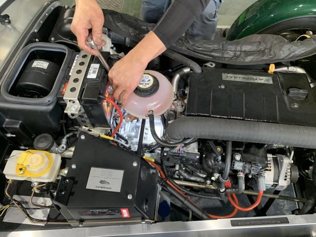 ケータハム　スーパー７　ガソリン車用(オイル交換)