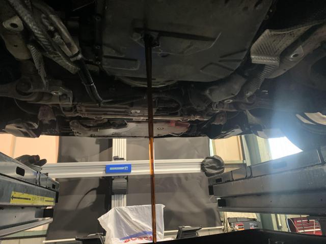 ポルシェ　マカン　ミッション・駆動系修理・整備・PDKオイル交換