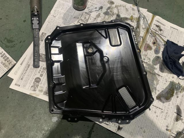 ポルシェ　マカン　ミッション・駆動系修理・整備・PDKオイル交換