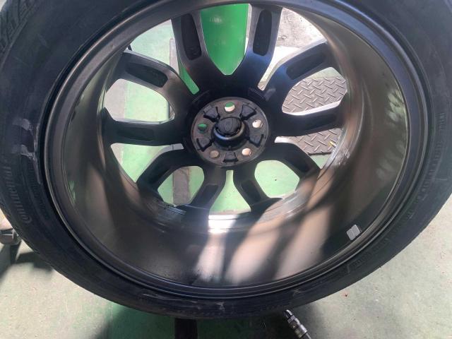 ランドローバー　レンジローバーイヴォーク　ホイール・タイヤ交換