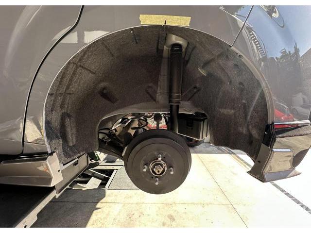 日産 オーラ 型式：FSNE13　サスペンション・足回りパーツ取付 BLITZ車高調整キット ダウンサス ドレスアップ　広島市 西区 商工センター