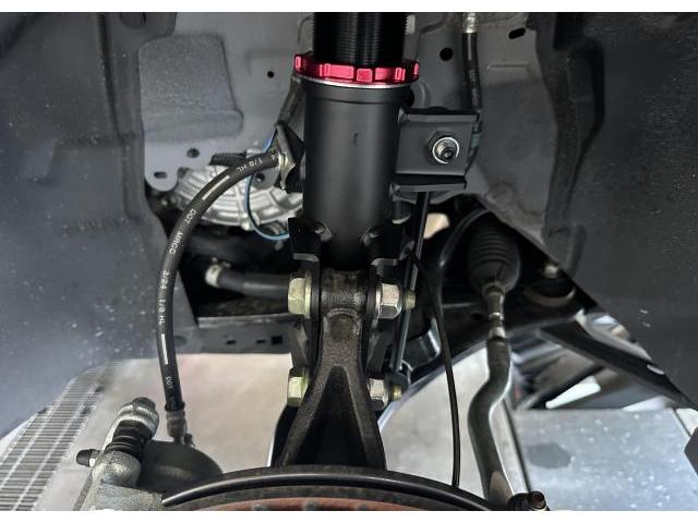 日産 オーラ 型式：FSNE13　サスペンション・足回りパーツ取付 BLITZ車高調整キット ダウンサス ドレスアップ　広島市 西区 商工センター