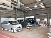 イワオ自動車工業　鈑金ピット