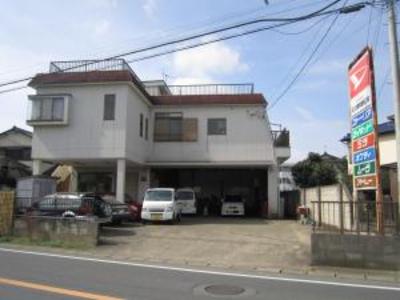 キズ直しや板金も得意です。