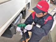 （株）ＥＮＥＯＳ　ウイング　湾岸浦安フリートＴＳ　作業風景　燃料給油の際もお立ち寄りください！