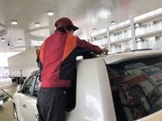 （株）ＥＮＥＯＳ　ウイング　湾岸浦安フリートＴＳ　作業風景　洗車・コーティング大歓迎です！