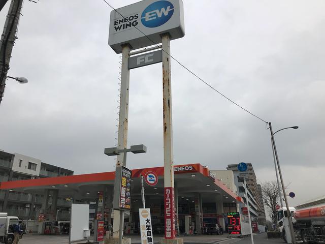 （株）ＥＮＥＯＳ　ウイング　湾岸浦安フリートＴＳ　外観　こちらの看板も目印になります！