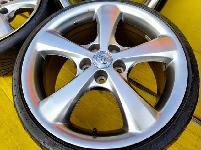 トヨタ純正マークX 18インチホイール&225/45R28 仰々しい トヨタ純正マークX 18インチホイール&225/45R28 仰々しい