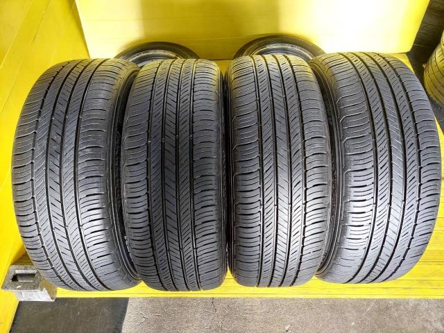 全国通販OK!日産スカイラインクロスオーバー純正の入荷です 全国通販OK!日産スカイラインクロスオーバー純正の入荷です