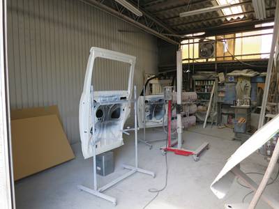 鈑金塗装もお任せください。