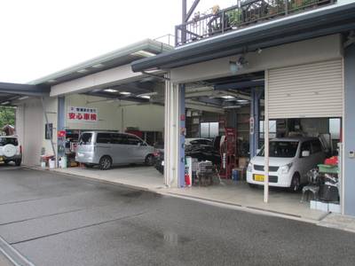 オートガラージュガルダの画像