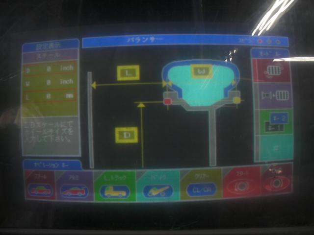 ストリーム　タイヤ組替作業　【山梨県　甲斐市・甲府市　南アルプス市　車のことならお任せください！】