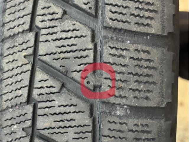 トヨタ　ウィッシュ　タイヤ交換　スタッドレス交換　タイヤ組替　石川県　小松市　能美市　土曜日営業　ポルトガル語　ベトナム語　対応