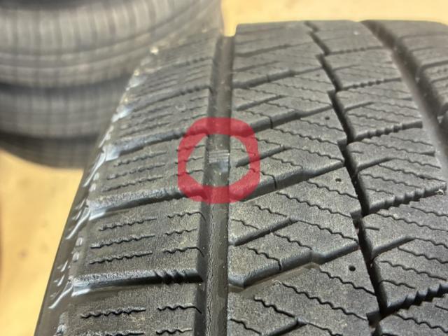 トヨタ　ウィッシュ　タイヤ交換　スタッドレス交換　タイヤ組替　石川県　小松市　能美市　土曜日営業　ポルトガル語　ベトナム語　対応