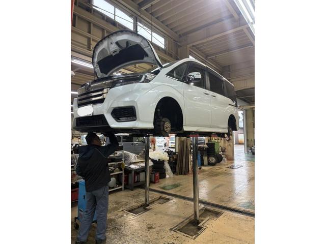 ホンダ　ステップワゴン　ガソリン車用(オイル交換) 　タイヤ交換　タイヤ預かり　石川県　小松市　能美市　当日予約可　土曜日営業