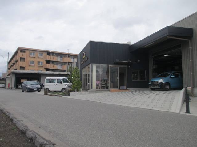 有限会社　オザワボディーサービス2