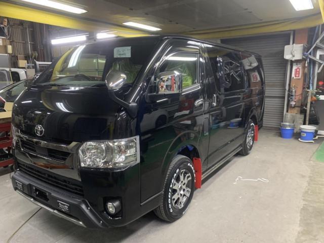 新車ハイエース　納車　ＴＲＤパーツ取付　カスタム　都留市　大月市