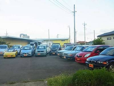 各メーカー新車・中古車販売いたします。