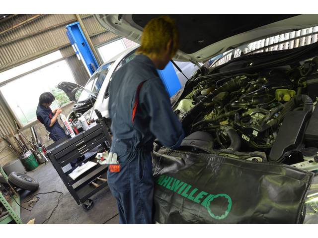 国家資格を持った整備士があなたの大切な愛車を整備いたします。