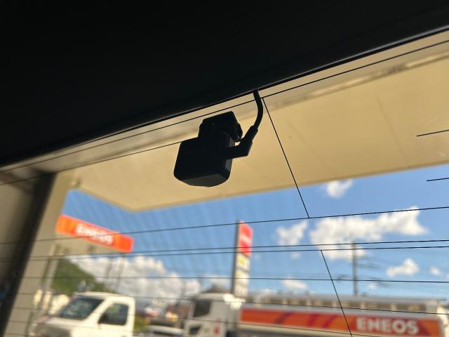 セドリック　内装品取付