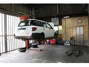 創業５０年以上の実績で、地域密着でお客様のカーライフをトータルサポートしております。