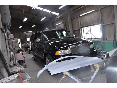 車検　鈑金　パーツ取り付け　車販売まで