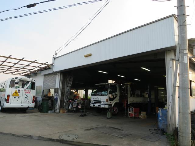 （有）高内自動車2