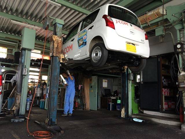 経験豊富な整備士がキッチリ整備いたします。