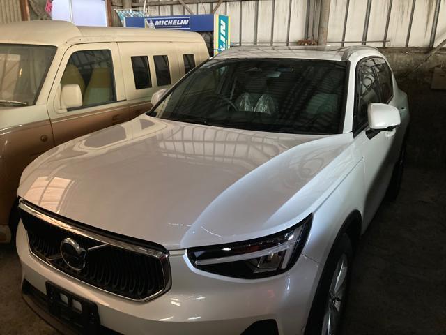 VOLVO xc40 ドアバイザー 取り付け 販売車 貝塚 熊取 泉佐野 岸和田 保険 車検 板金 塗装 整備 輸入車 国産車 買取 販売 洗車 コーティング カーフィルム施工 パーツ持ち込み 歓迎！代車無料貸出！