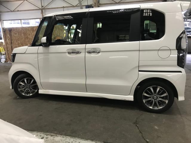 HONDA Ｎ－ＢＯＸ　鈑金