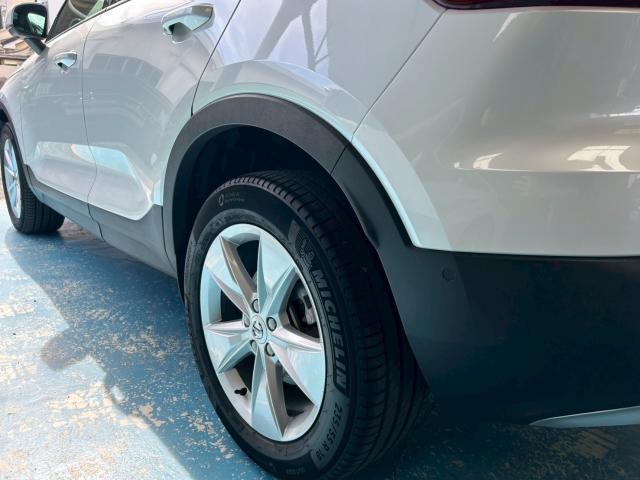 ボルボ　ＸＣ４０　ボディコーティング　深みのある光沢