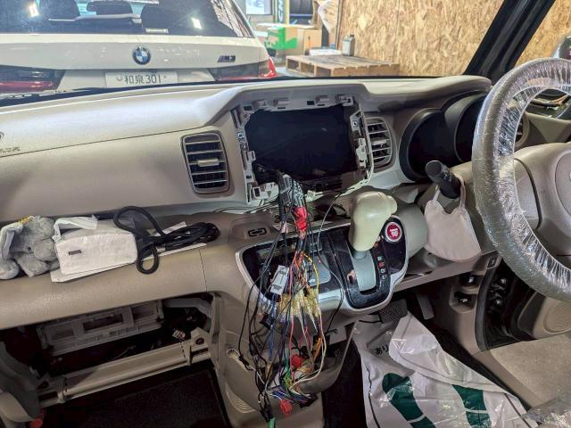 ホンダ　Ｎ－ＢＯＸ　ドラレコ取り外し　ナビ取り替え